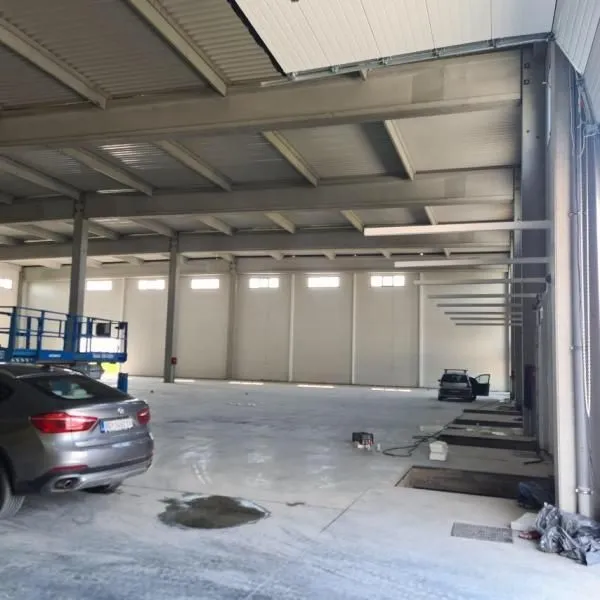 Rent, office space, 2750m², Čukarica, Beograd