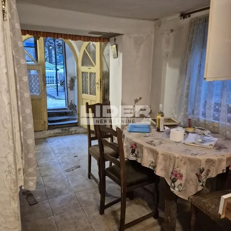 Prodaja, jednosoban stan, 40m², Lion, Zvezdara Sve Podlokacije