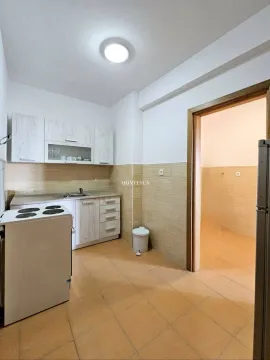 Rent, three bedroom apartment, 140m², Centar, Budva - image 4