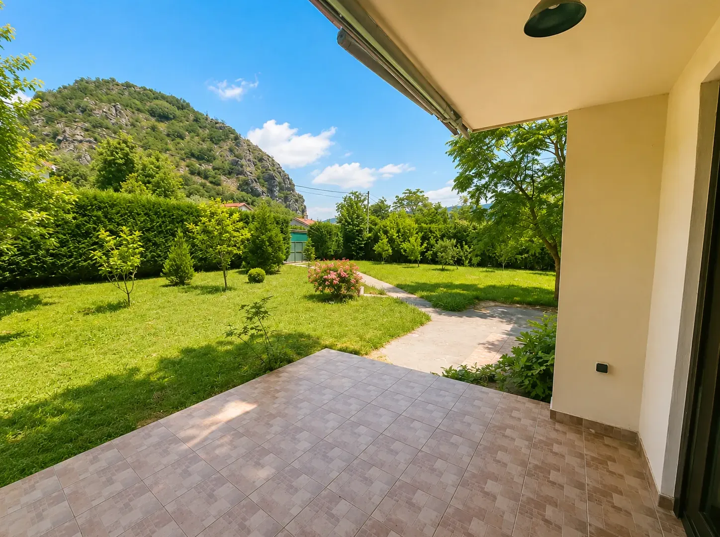 Prodaja, kuća, 136m², Spuž, Danilovgrad