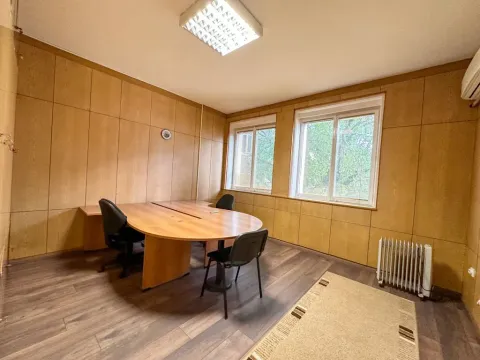 Rent, office space, 33m², Preko Morače, Podgorica - image 1