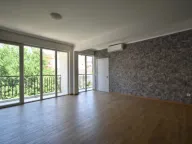 Izdavanje, trosoban stan, 90m², Vezirov Most, Podgorica - image 1