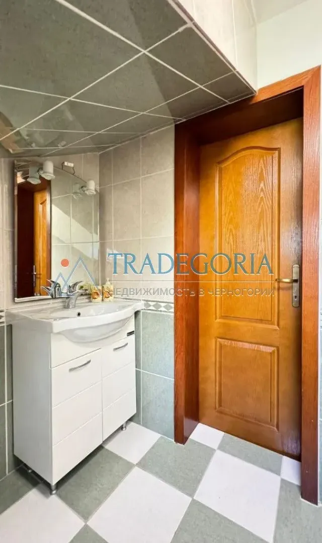 Prodaja, kuća, 320m², Bar, Crna Gora
