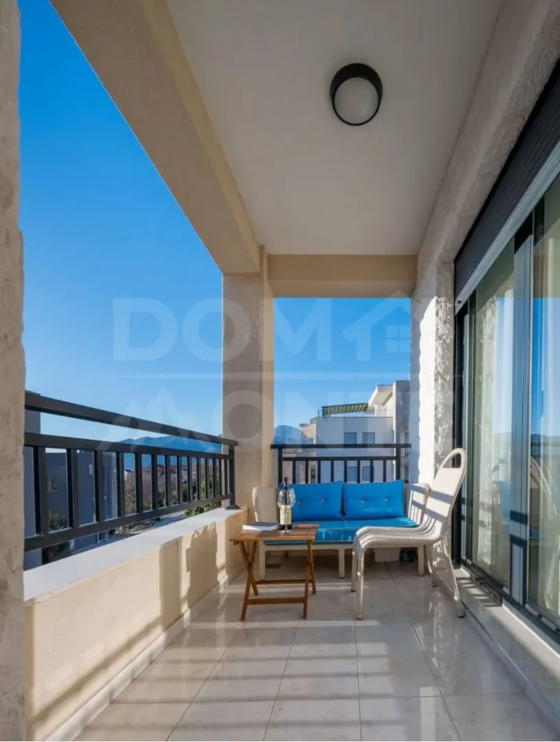 Sale, two bedroom apartment, 63m², Pod Kuk, Tivat
