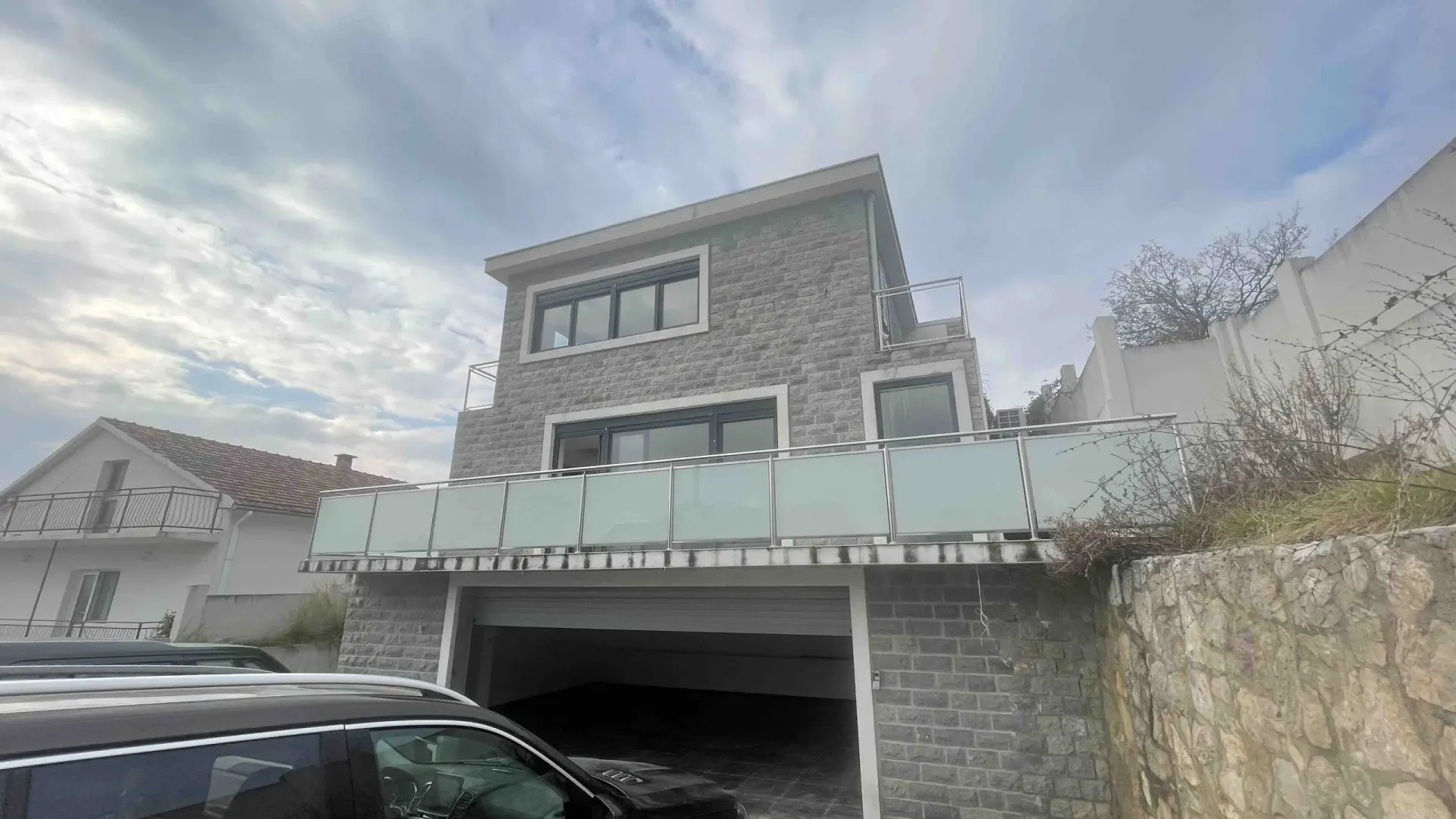 Prodaja, kuća, 341m², Kalimanj, Tivat
