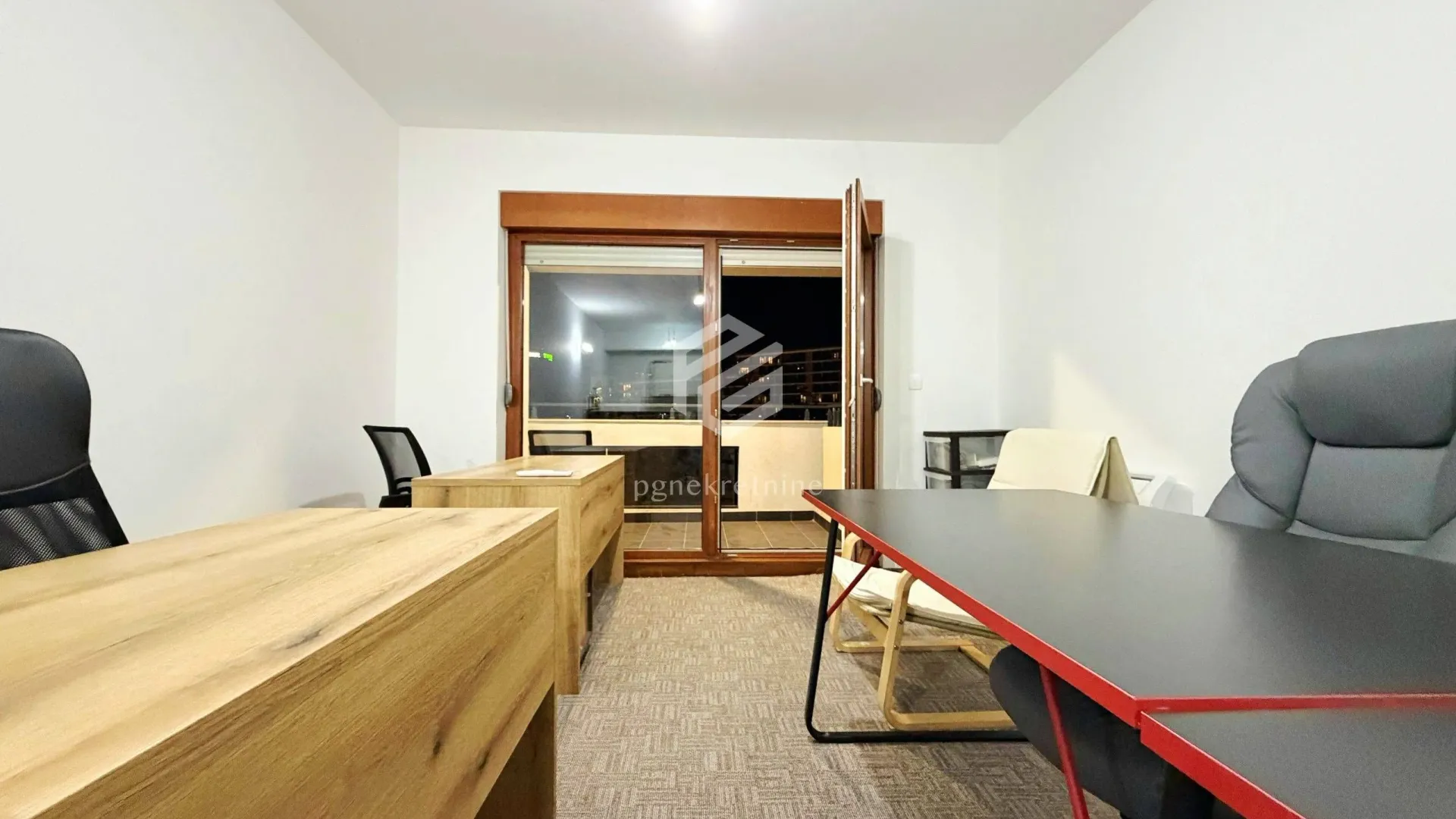 Rent, two bedroom apartment, 70m², Master Kvart, Podgorica