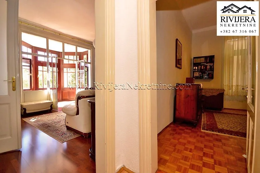 Prodaja, četvorosoban stan, 177m², Centar, Herceg Novi