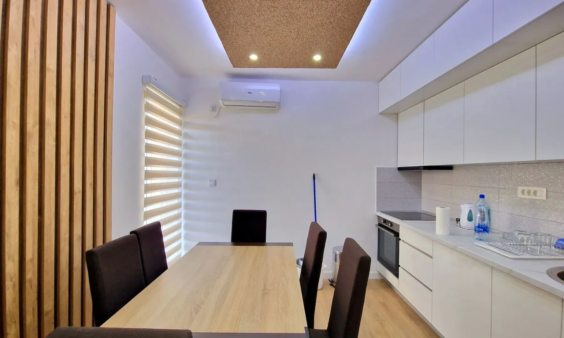 Rent, two bedroom apartment, 70m², Bečići, Budva