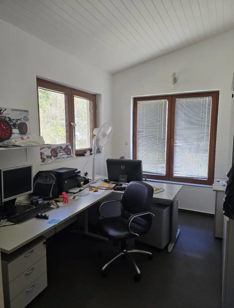 Izdavanje, kuća, 160m², Mirac, Kotor