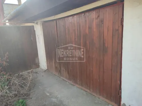 Prodaja, kuća, 170m², Gat, Subotica - image 2