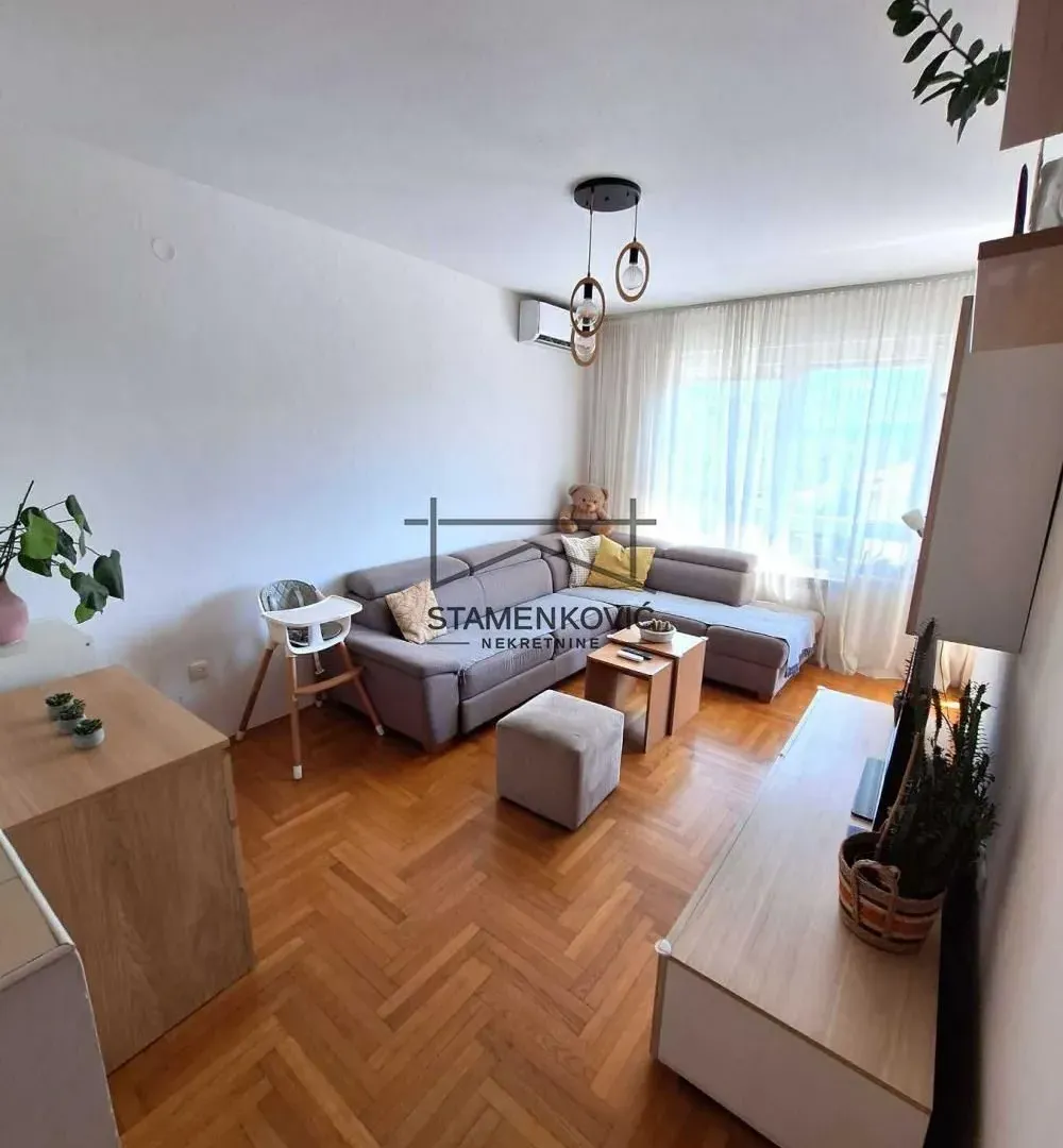 Prodaja, dvosoban stan, 52m², Grbavica, Novi Sad Sve Podlokacije