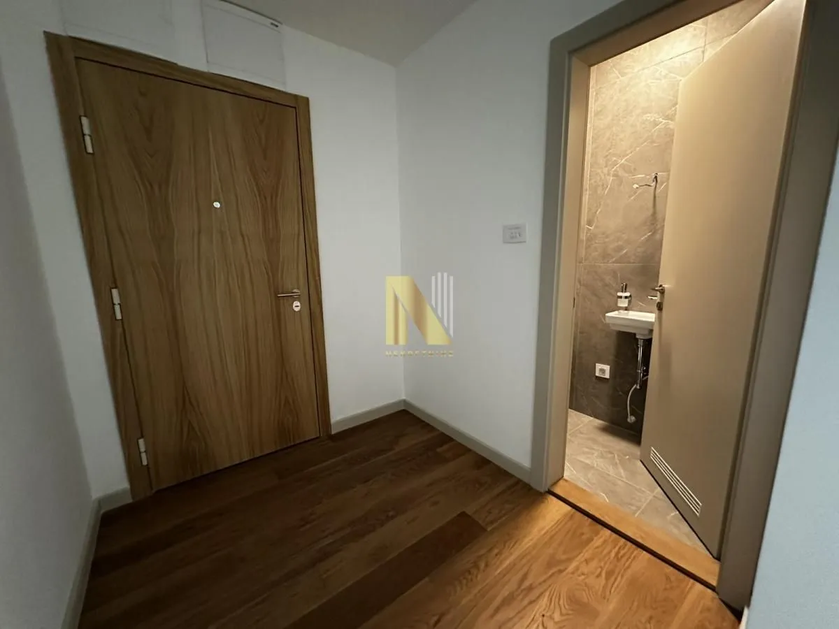 Prodaja, četvorosoban stan, 81m², Salajka, Novi Sad Sve Podlokacije