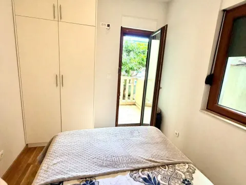 Izdavanje, jednosoban stan, 50m², Savina, Herceg Novi - image 7