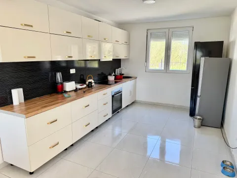 Prodaja, kuća, 130m², Polje, Bar - image 5