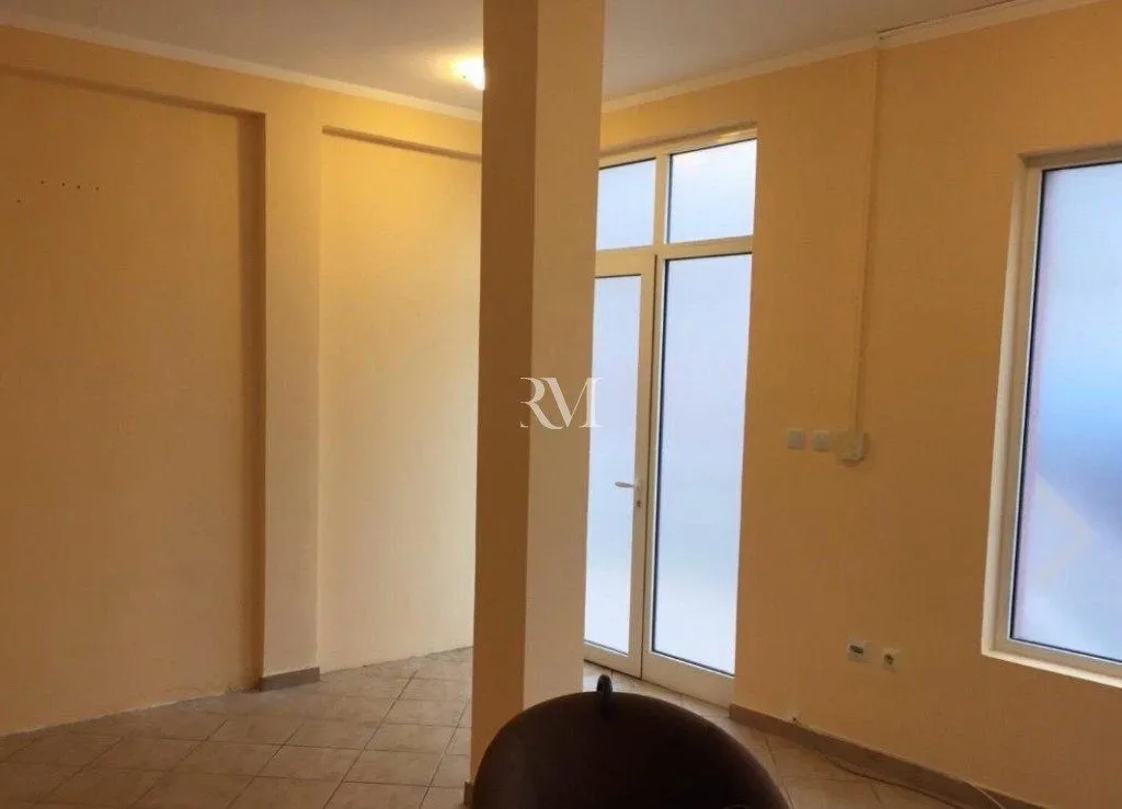 Rent, office space, 50m², Donja Lastva, Tivat