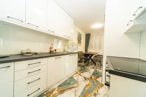 Rent, three bedroom apartment, 100m², Preko Morače, Podgorica - image 4