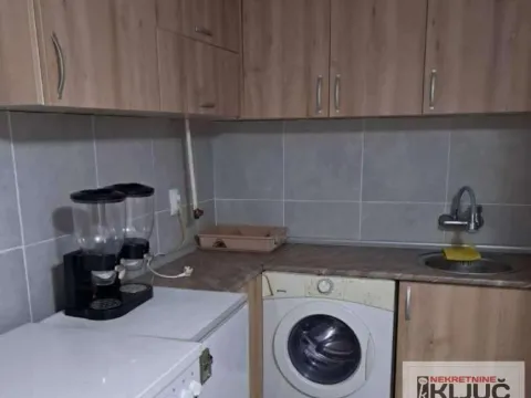 Izdavanje, jednosoban stan, 22m², Petrovaradin, Novi Sad - image 6