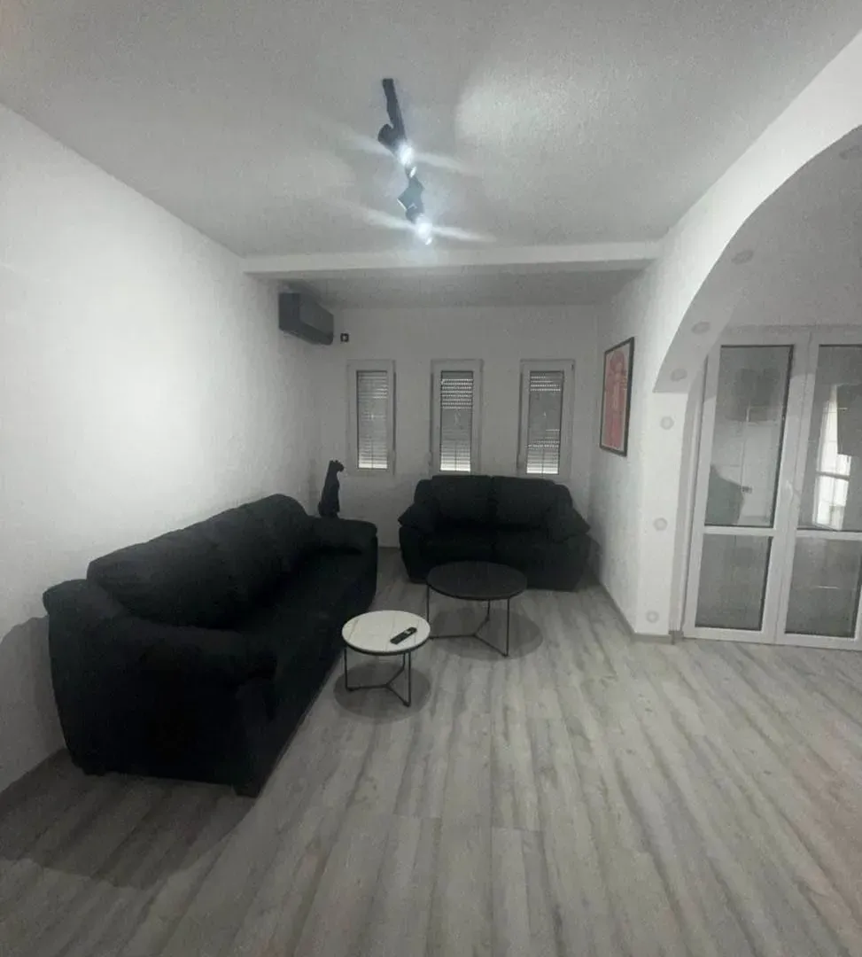 Prodaja, kuća, 330m², Kruče, Ulcinj