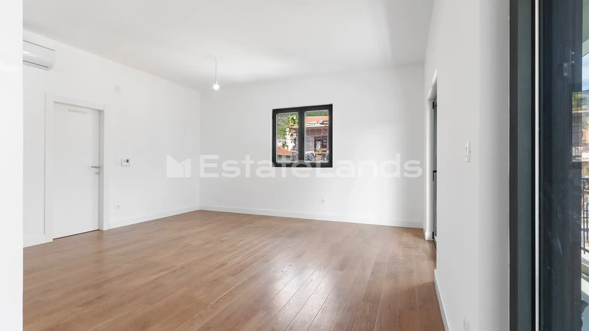 Sale, one bedroom apartment, 49m², Dumidran, Tivat