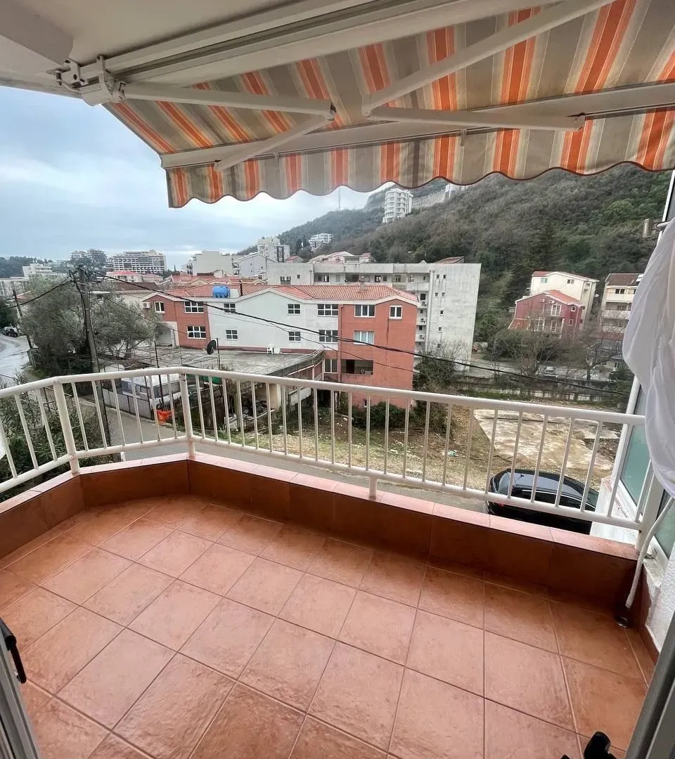 Prodaja, jednosoban stan, 35m², Bečići, Budva