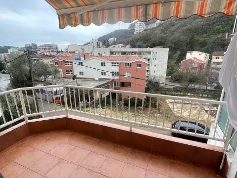 Prodaja, jednosoban stan, 35m², Bečići, Budva - image 8