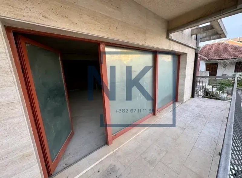 Prodaja, poslovni prostor, 54m², Vezirov Most, Podgorica