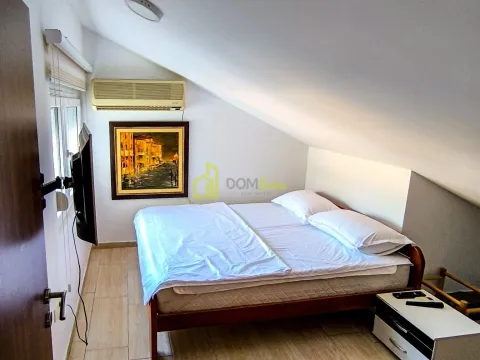 Sale, two bedroom apartment, 78m², Centar, Tivat - image 9