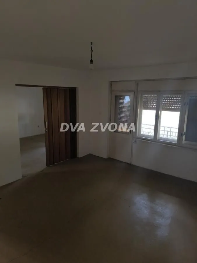 Prodaja, kuća, 333m², Srbobran, Novi Sad