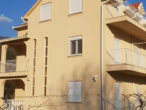 Prodaja, kuća, 450m², Zelenika, Herceg Novi - image 1