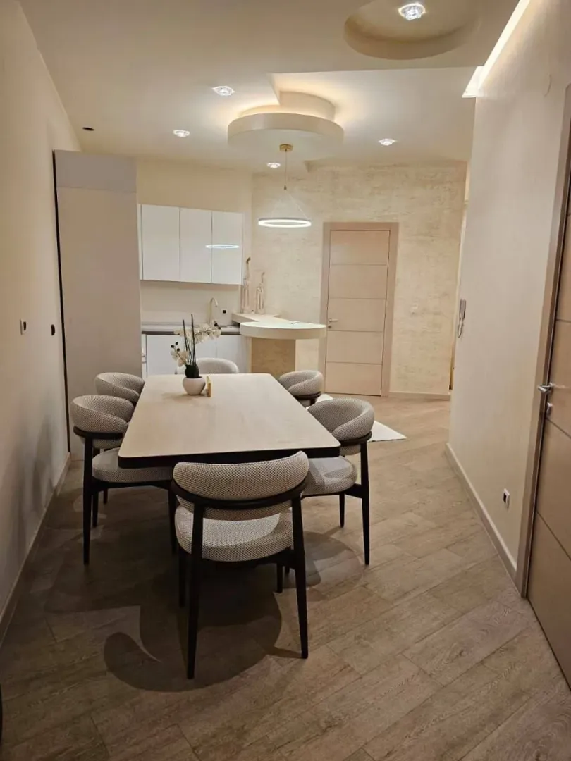 Rent, two bedroom apartment, 117m², Centar, Budva