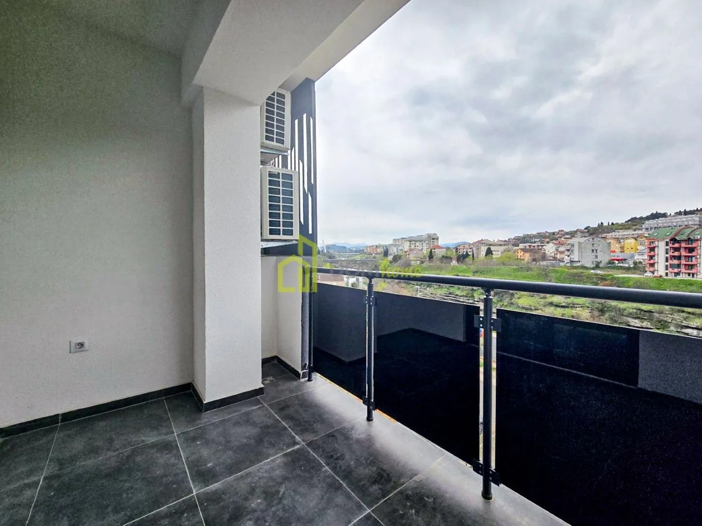 Prodaja, dvosoban stan, 64m², Zagorič, Podgorica