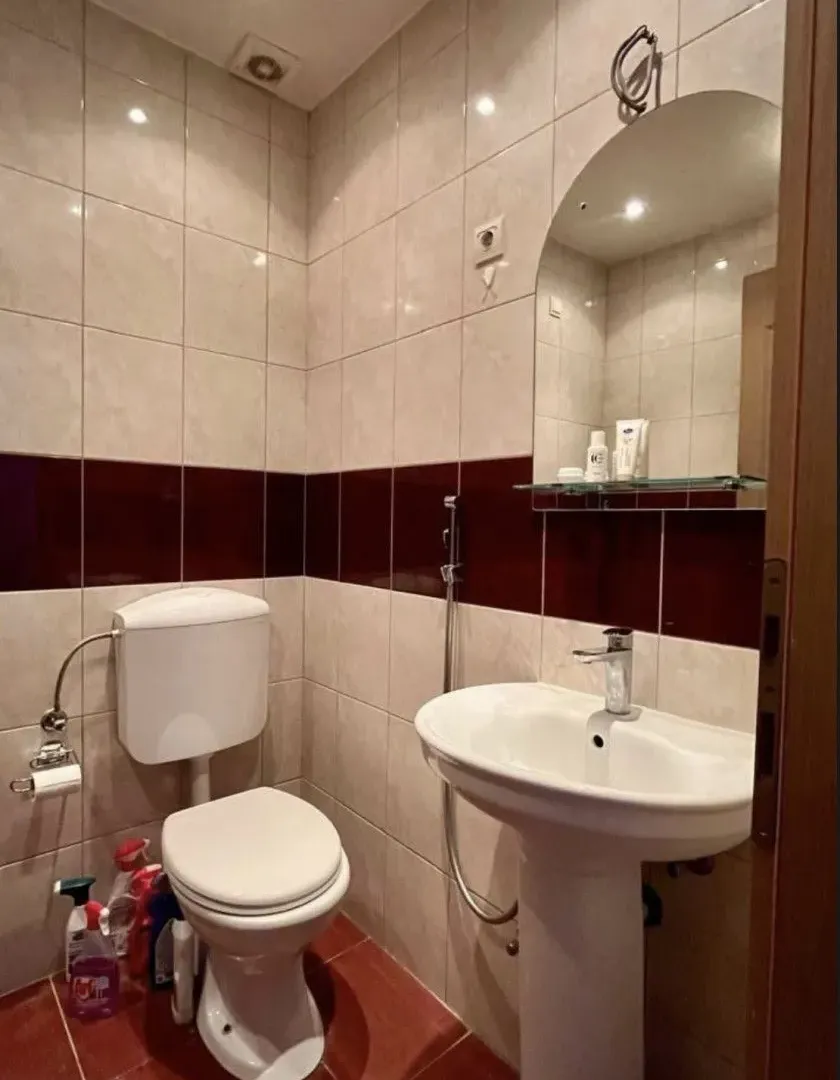 Sale, two bedroom apartment, 70m², Petrovac, Budva