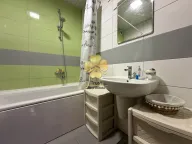 Izdavanje, jednosoban stan, 53m², City Kvart, Podgorica - image 10