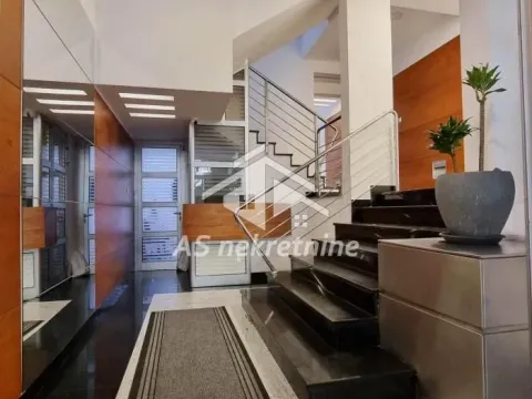 Rent, three bedroom apartment, 120m², Stari Grad, Beograd - image 25