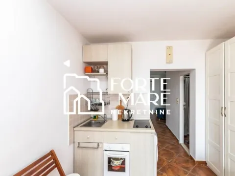 Sale, studio apartment, 30m², Herceg Novi, Crna Gora - image 6