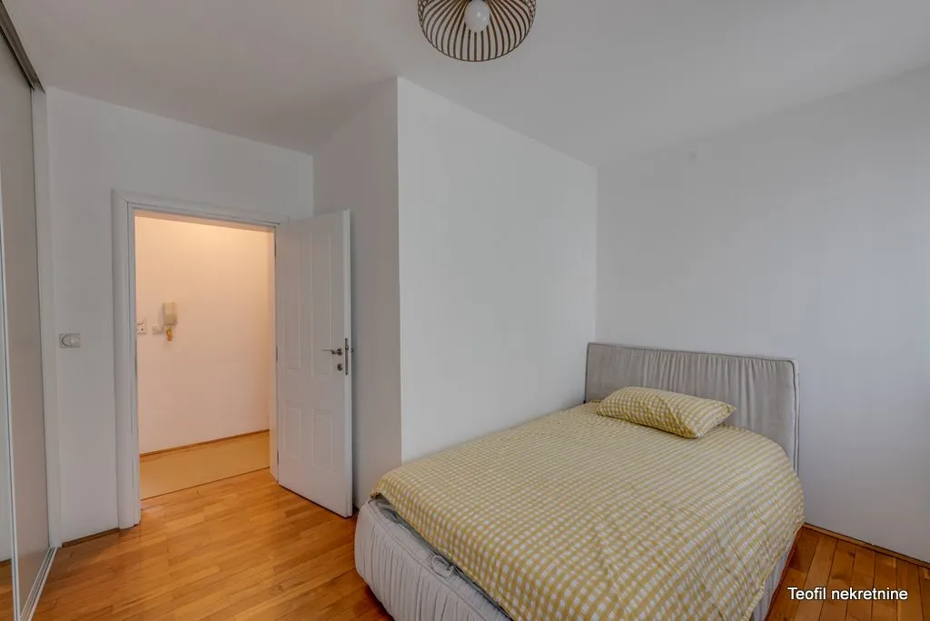 Sale, three bedroom apartment, 63m², Južni Bulevar, Vračar Sve Podlokacije