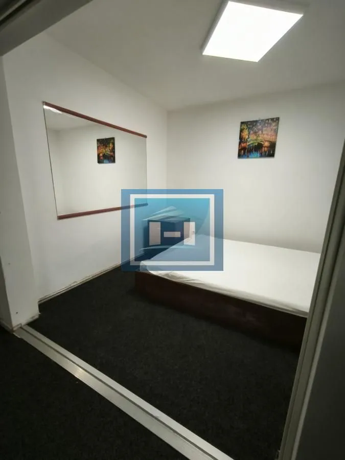 Prodaja, četvorosoban stan, 82m², Centar, Ćuprija