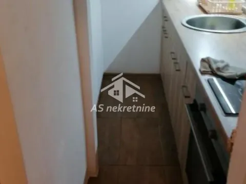 Rent, two bedroom apartment, 44m², Stari Grad, Beograd - image 12