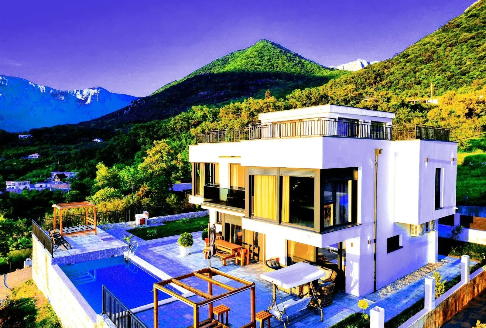 Sale, house, 280m², Bar, Crna Gora