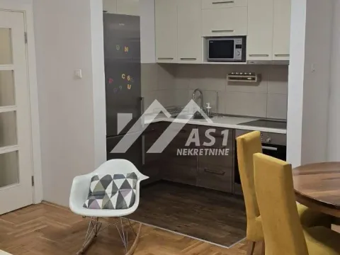 Izdavanje, trosoban stan, 65m², Detelinara, Novi Sad Sve Podlokacije - image 3