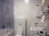 Izdavanje, dvosoban stan, 70m², City Kvart, Podgorica - image 12