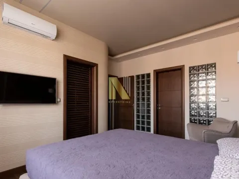 Izdavanje, četvorosoban stan, 125m², Sajmište, Novi Sad - image 12