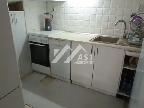 Izdavanje, stan, 108m², Sajam, Novi Sad Sve Podlokacije - image 3
