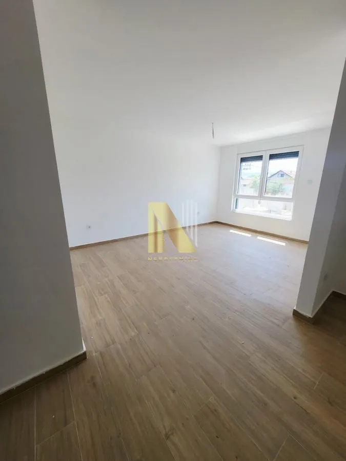 Prodaja, četvorosoban stan, 96m², Telep, Novi Sad Sve Podlokacije