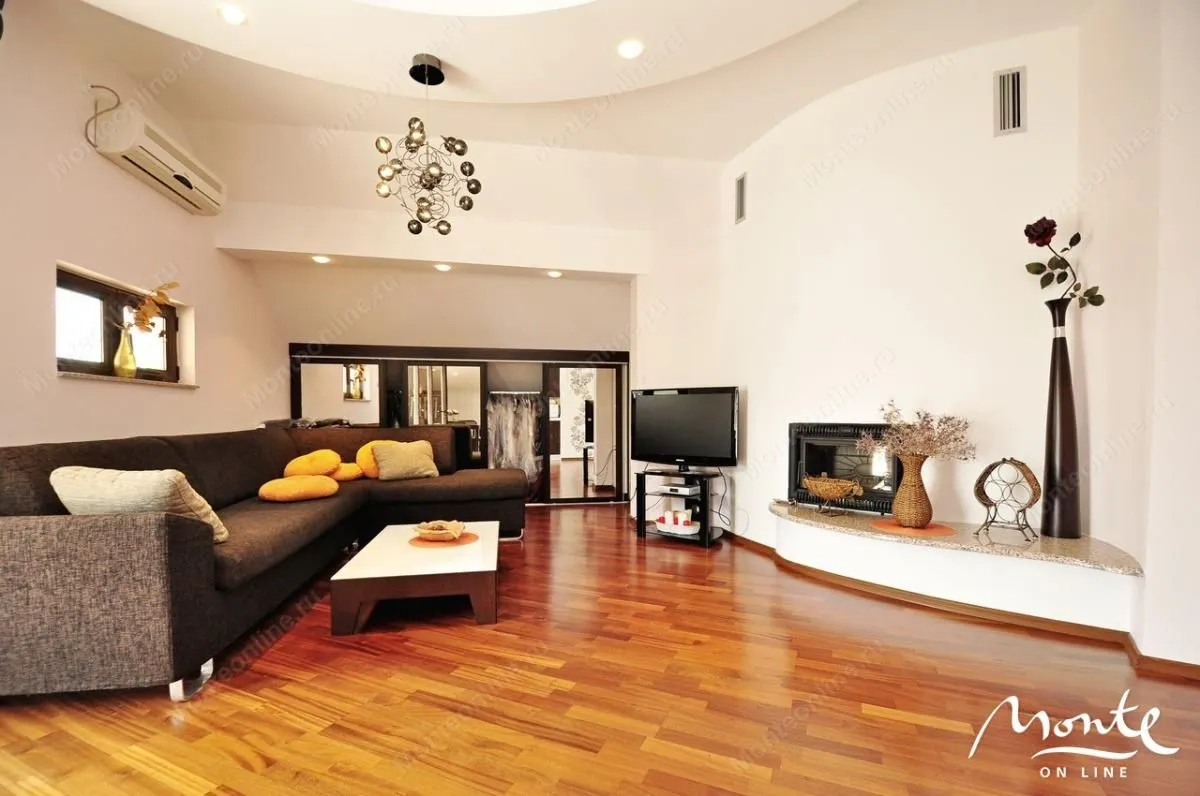 Prodaja, kuća, 283m², Tivat, Crna Gora