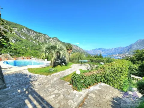 Sale, house, 1500m², Škaljari, Kotor - image 6