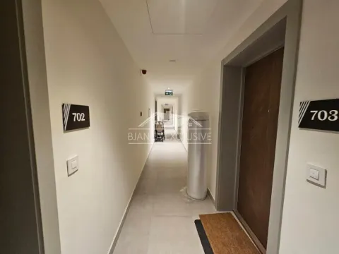 Prodaja, dvosoban stan, 60m², Savski Venac, Beograd - image 9