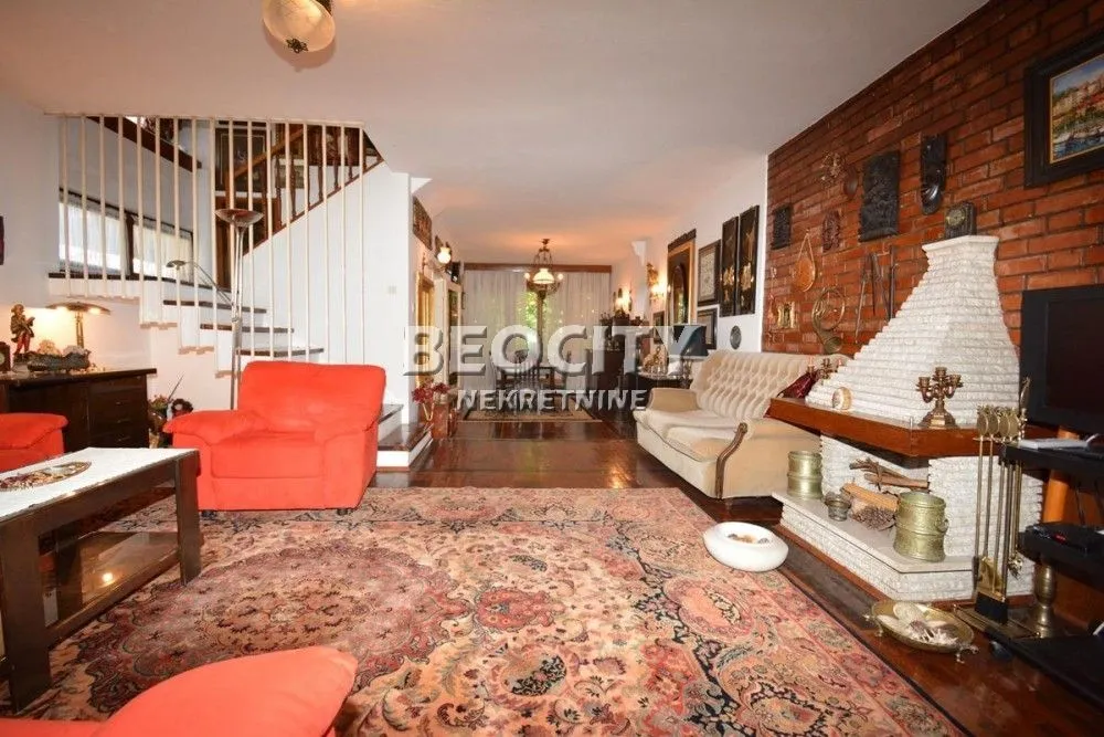 Rent, house, 140m², Zvezdarska Šuma, Zvezdara Sve Podlokacije