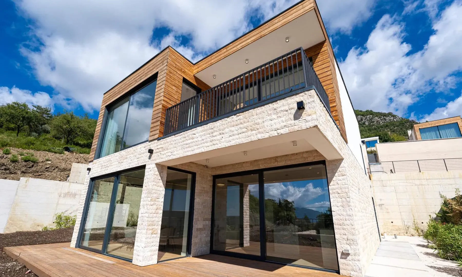 Sale, house, 200m², Kavač, Kotor
