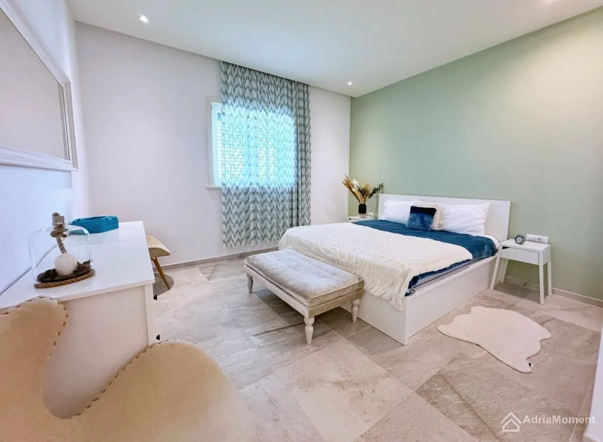 Sale, one bedroom apartment, 76m², Luštica Bay, Tivat